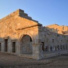 Clădirea Parlamentului din Patara, fostul centru politic al Liciei, este un exemplu remarcabil de arhitectură romană, încărcată de istoria Turciei antice.