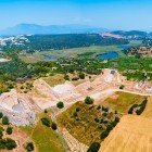 Vedere aeriană a Patarei, fosta capitală a Liciei, situată pe coasta turcească, aproape de satul Gelemiş, în superba provincie Antalya.