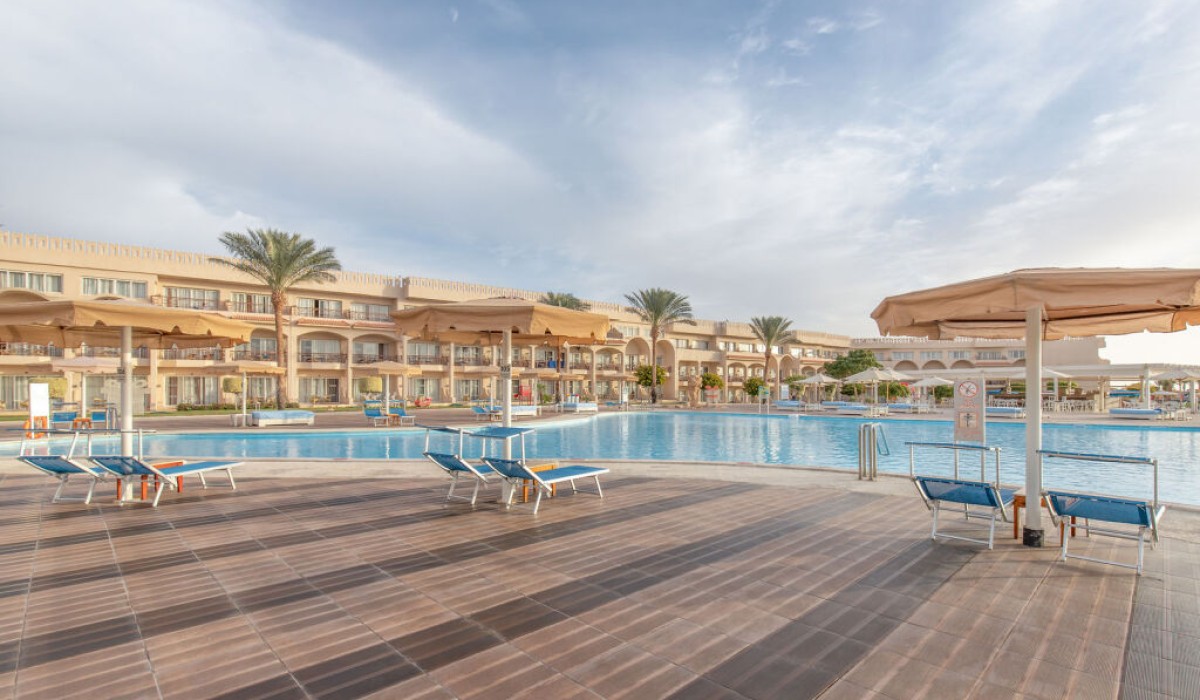 Pickalbatros Royal Moderna Sharm & Aqua Park - Immagine 3
