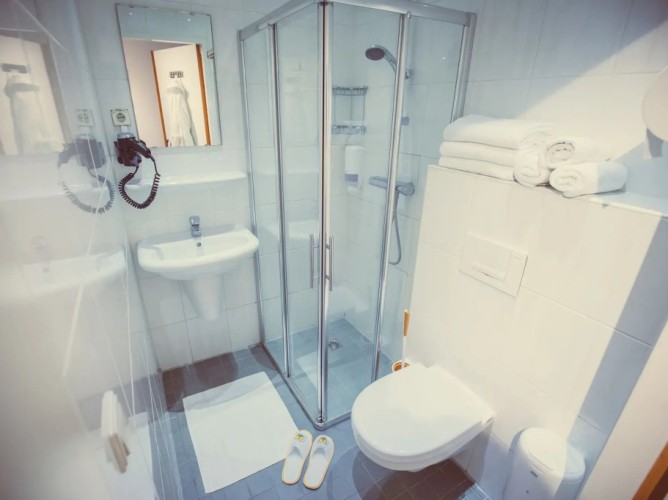 Hotel Tourist Inn - Immagine 7