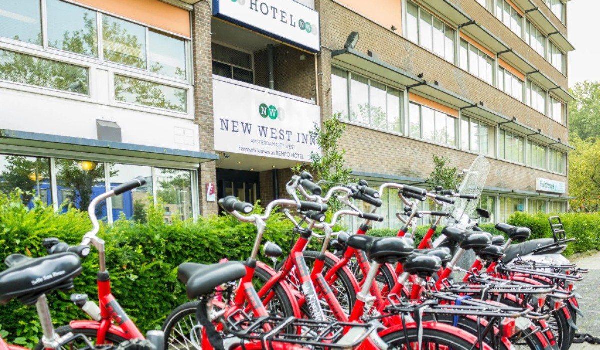 New West Inn Amsterdam - Immagine 2