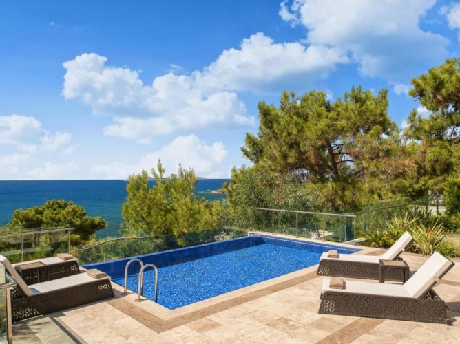 Aphrodite Village - Immagine 1