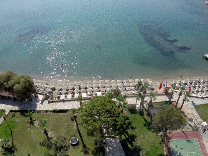 Azka Hotel - Immagine 6