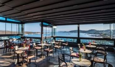 Art & Interiors Hotel