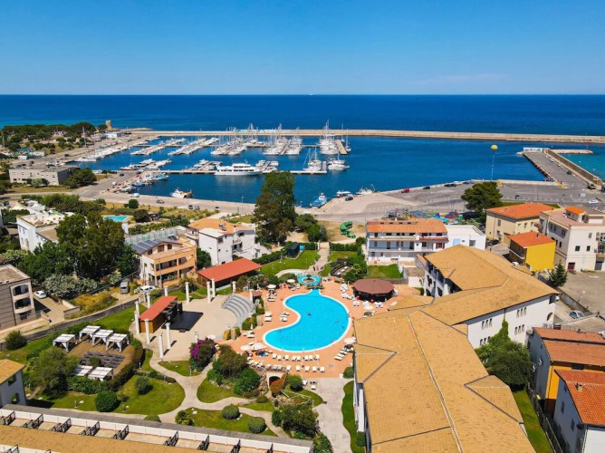 Cala della Torre Resort - Immagine 2
