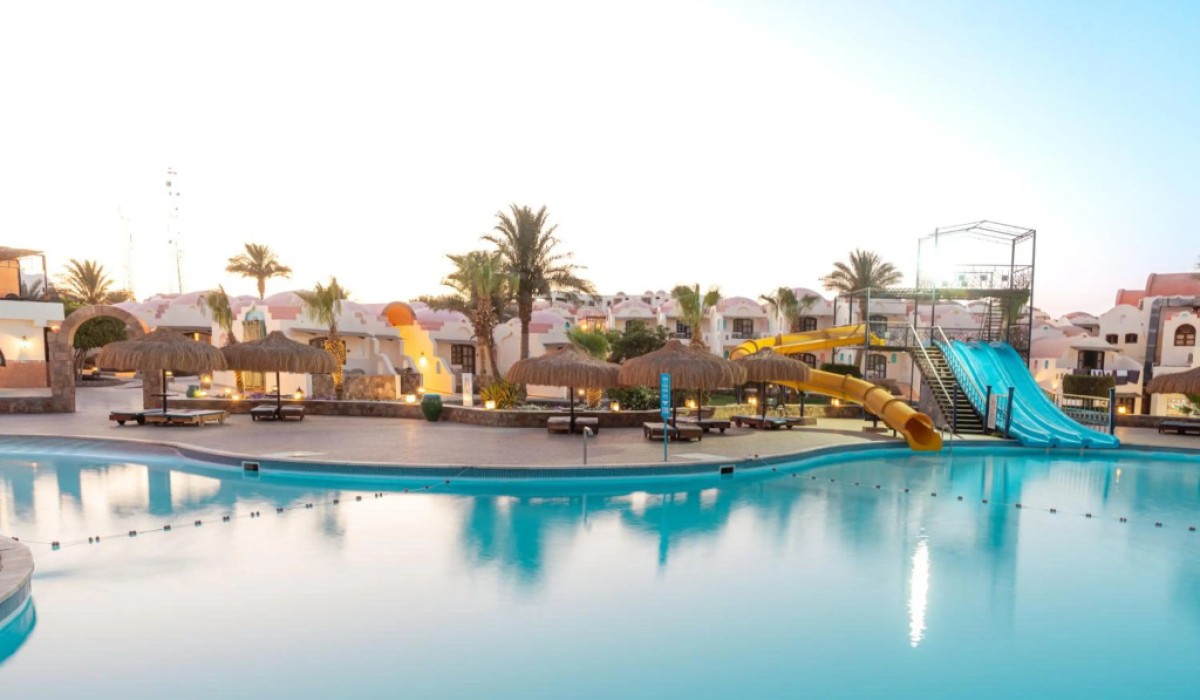 Protels Crystal Beach Resort - Immagine 2