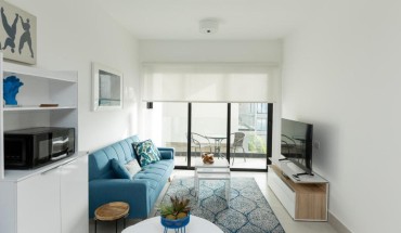 1 bedroom apt with pool, 5 minutes from beach