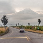 Avenida de los Volcanes din Ecuador este un traseu spectaculos de-a lungul Anzilor, unde vulcanii înzăpeziți creează peisaje uluitoare și de neuitat.
