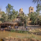 Locul Botezului lui Isus cu vedere la râul Iordan, sit UNESCO, loc sacru al credinței și al unei istorii creștine milenare.
