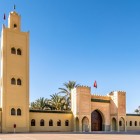 Mausoleul lui Moulay Ali Cherif adăpostește rămășițele fondatorului dinastiei Alaouite, având arhitectură tradițională și semnificație istoric-religioasă.