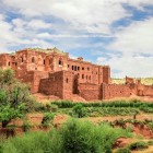 Kasbah-ul Telouet se ridică printre munții Atlasului Înalt, impunător și decorat, martor al puterii familiei Glaoui.