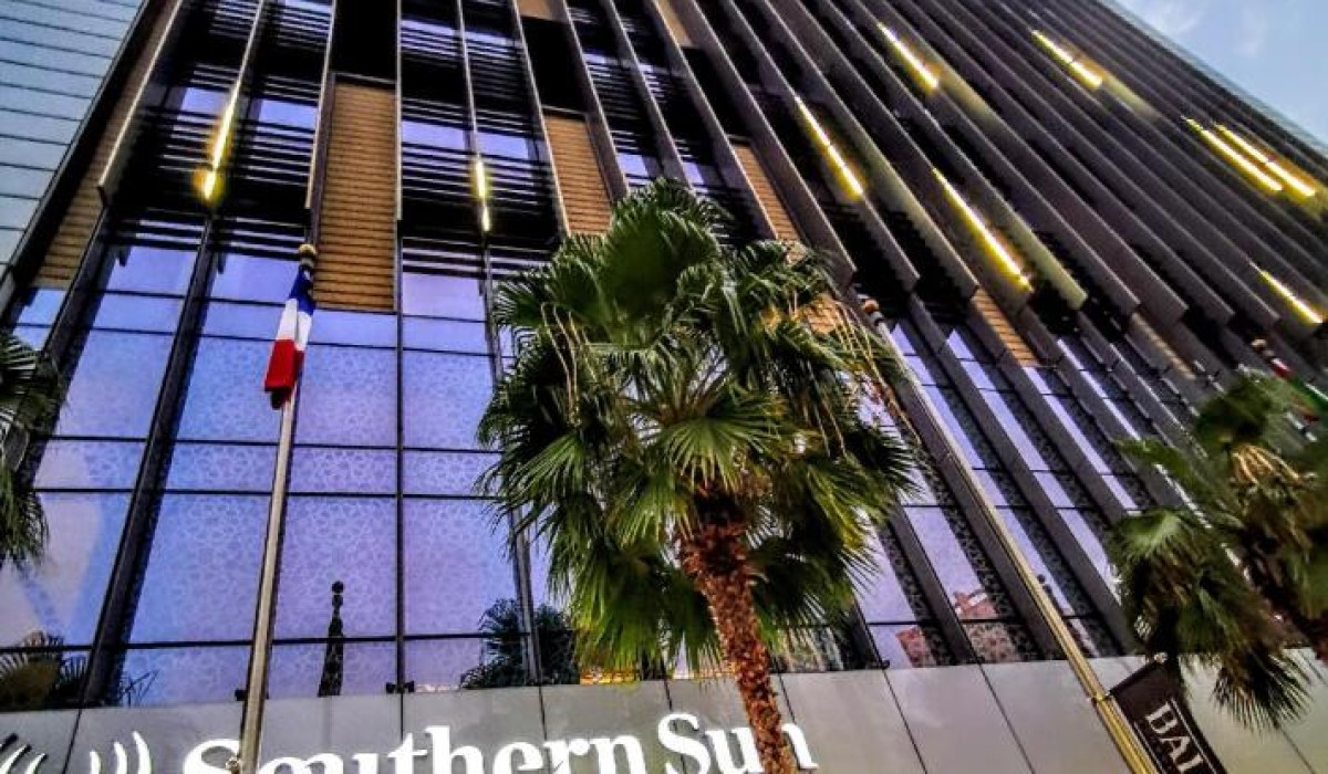 Southern Sun Abu Dhabi Hotel - Immagine 2
