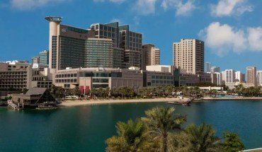 Beach Rotana Hotel - All Suites