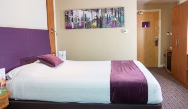 Premier Inn Abu Dhabi Airport (Business Park) Premier Inn Abu Dhabi Airport (Business Park)