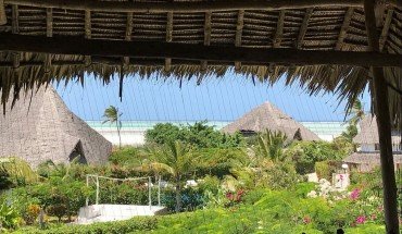 Pole Pole Beach House