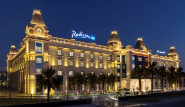 Radisson Blu Hotel, Ajman Radisson Blu Hotel, Ajman