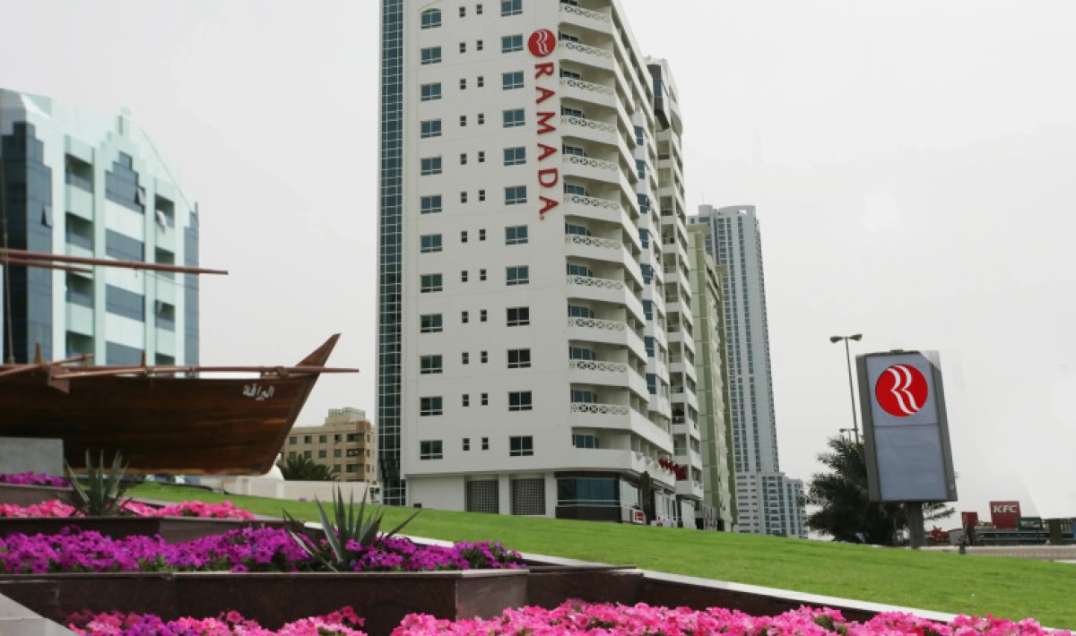 Ramada by Wyndham Beach Hotel Ajman - Immagine 1