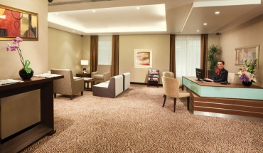 Carlton Downtown Hotel