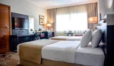 Excelsior Hotel Downtown