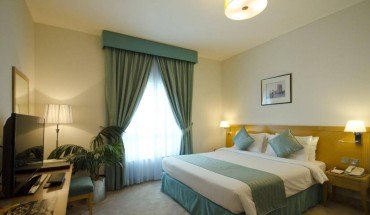 Al Bustan Center & Residence Hotel