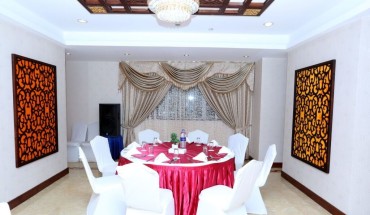 Clifton International Hotel
