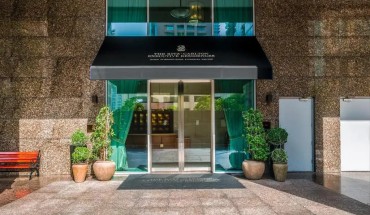 The Ritz-Carlton Residences, Dubai International Financial Centre