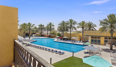 Al Hamra Village Hotel