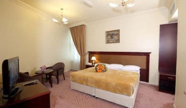 Al Bustan Hotel