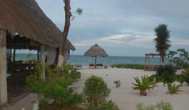 Blue Earth Beach Bungalows