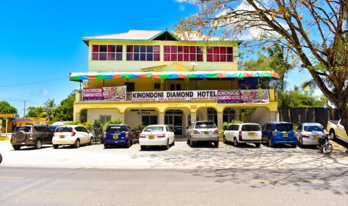 Kinondoni Diamond Hotel - Immagine 1