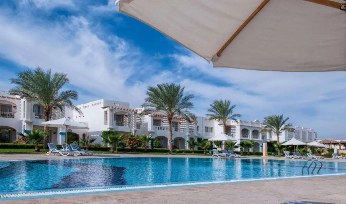 Continental Plaza Beach Resort - Immagine 1