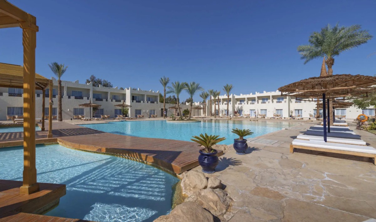 Reef Oasis Beach Resort - Immagine 1