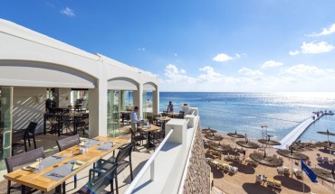 Reef Oasis Beach Resort