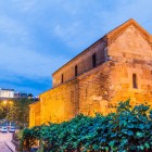 Anchiskhati, cea mai veche biserică din Tbilisi și una dintre cele mai vechi din Georgia, a fost construită între anii 522 și 534 d.Hr. de Dachi din Iberia, fiul lui Vakhtang Gorgasali.
