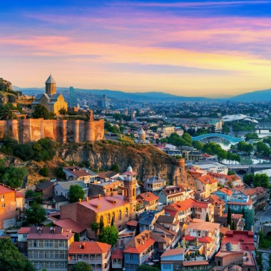Weekend prelungit în Georgia