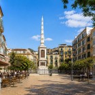 Plaza de la Merced este inima istorică a orașului Malaga, unde cultura, arta și viața locală se întâlnesc. Între istorie, cafenele și o atmosferă vibrantă, oferă o experiență autentică.