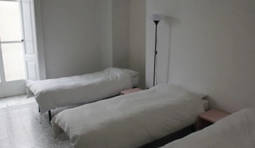 1 bed in Basic 6 Bed Female Room Share Bathroom - Campus Accommodation