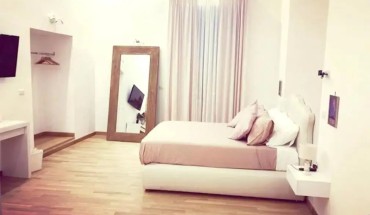 5 bedrooms appartement at Napoli 500 m away from the beach with sea view and wifi