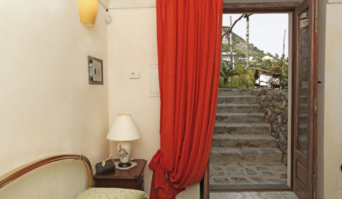 L'Antico Borgo dei Limoni - Immagine 2