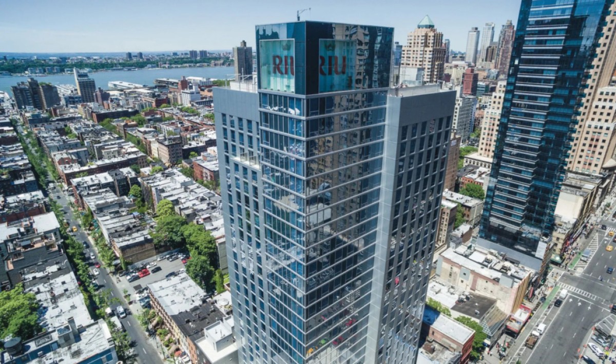 Hotel Riu Plaza New York Times Square - Immagine 1